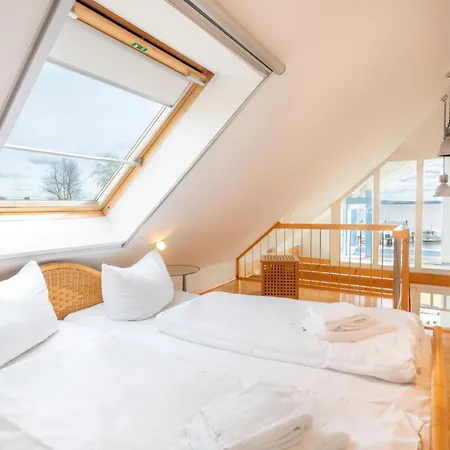 Helle Mit Salzhaffblick über 2 Ebenen * Rerik